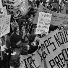 Grand défilé des mouvements féministes internationaux