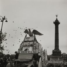 Camion des magazines de gauche